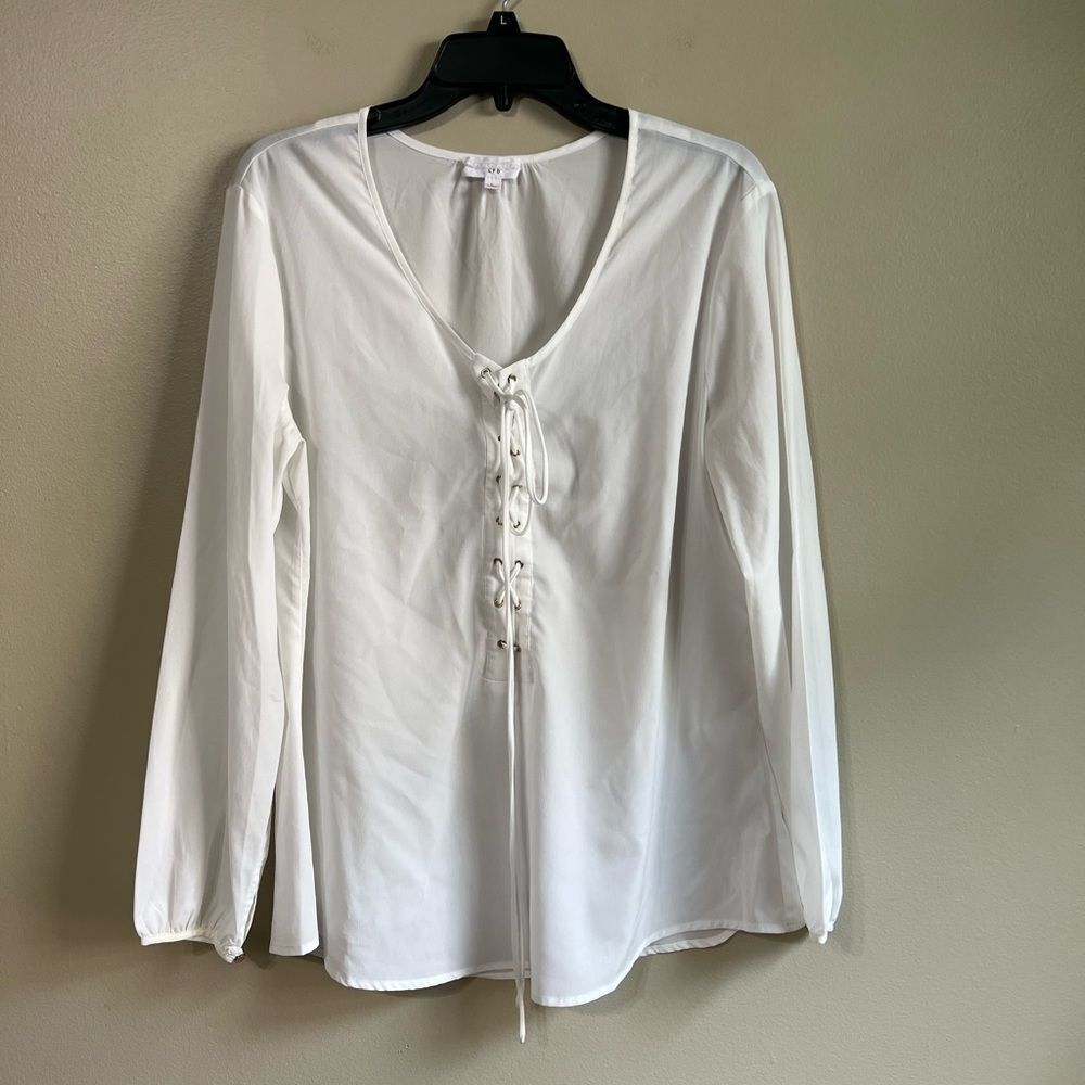 LFD white blouse L